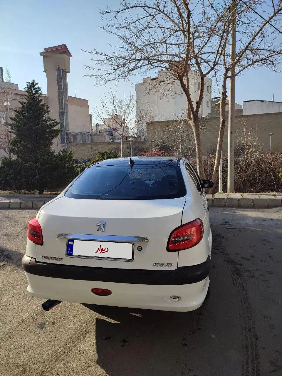 خودرو پژو، ۲۰۶ صندوق دار آگهی ann_20100440