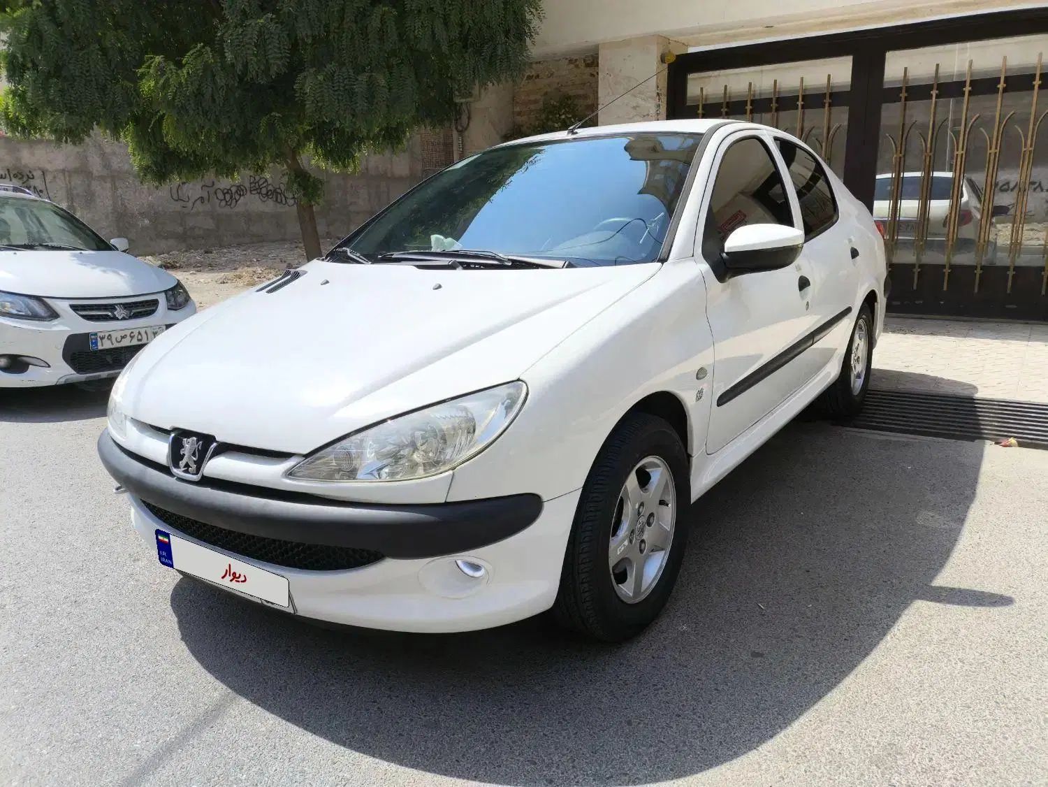 پژو ۲۰۶ صندوق دار v8 - 1394