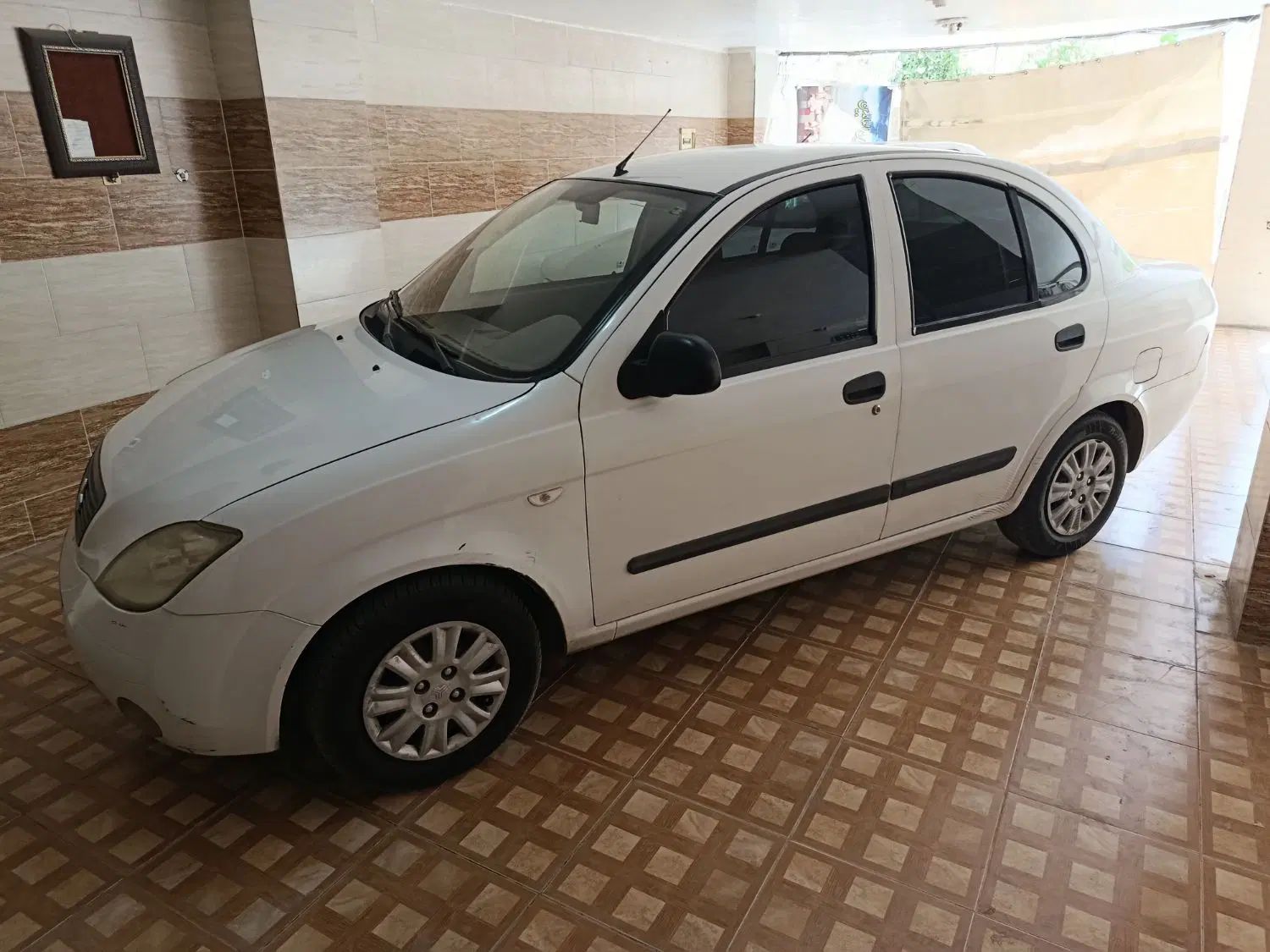 تیبا صندوق دار SX - 1394