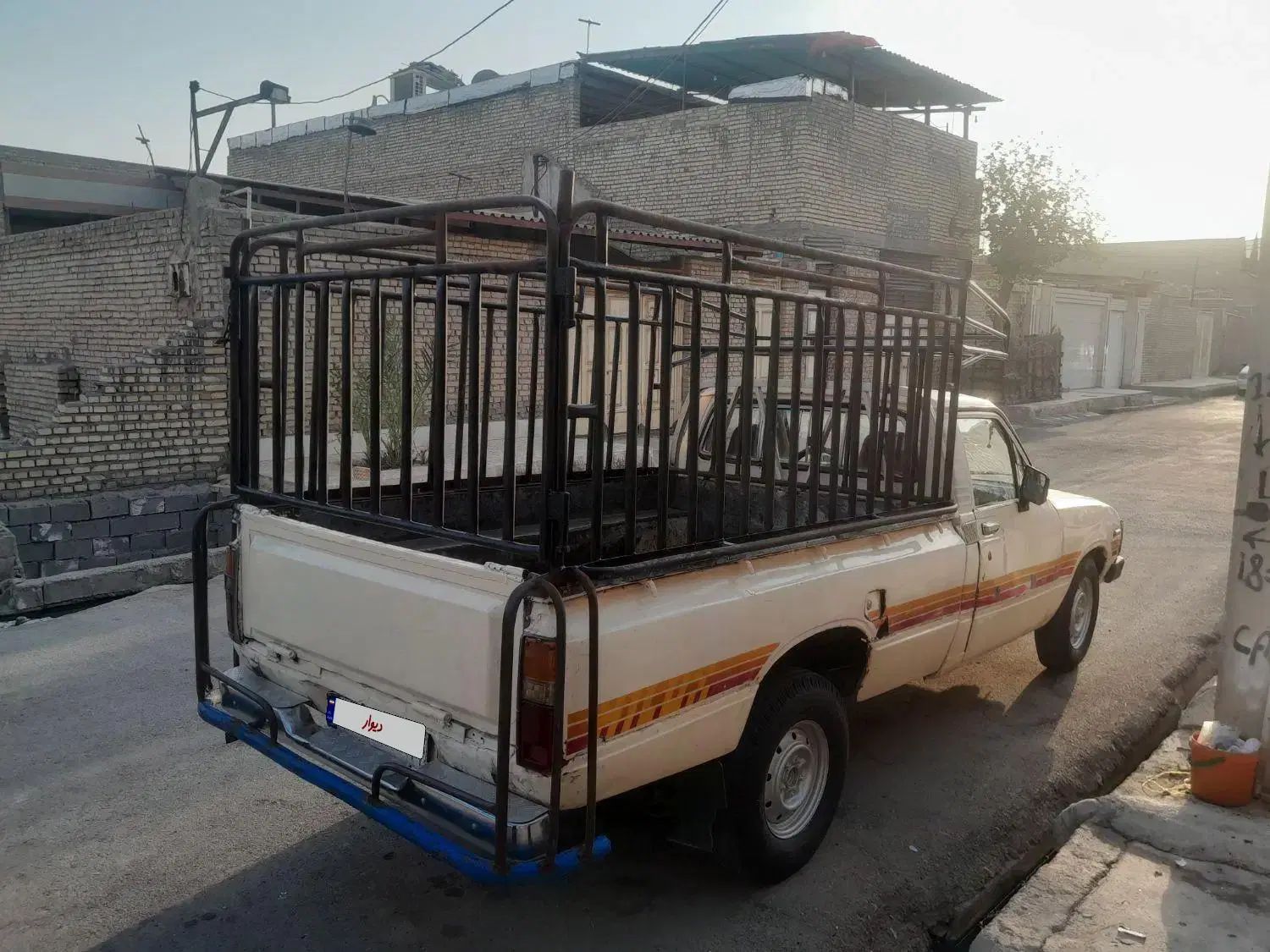 تویوتا کمری XLE - 1402