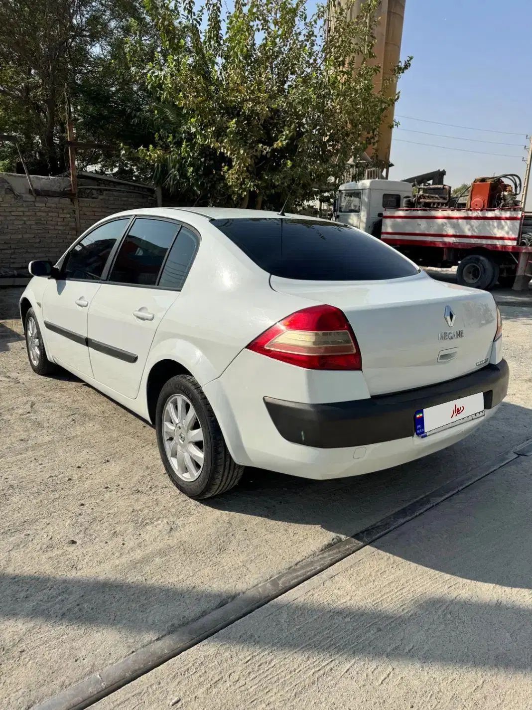 رنو مگان پارس خودرو 2000 - 1389