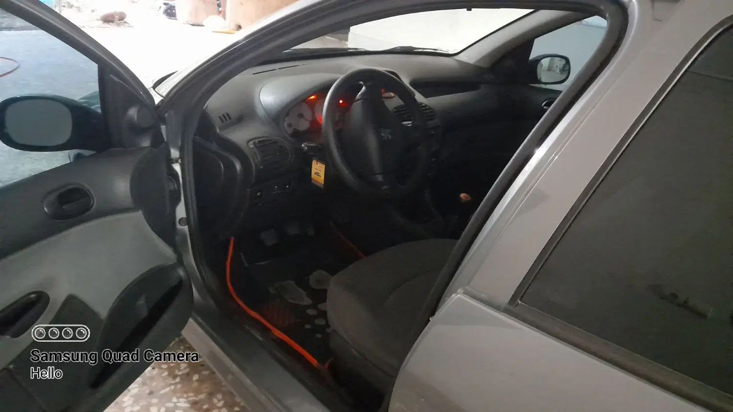 پژو ۲۰۶ صندوق دار v8 - 1395
