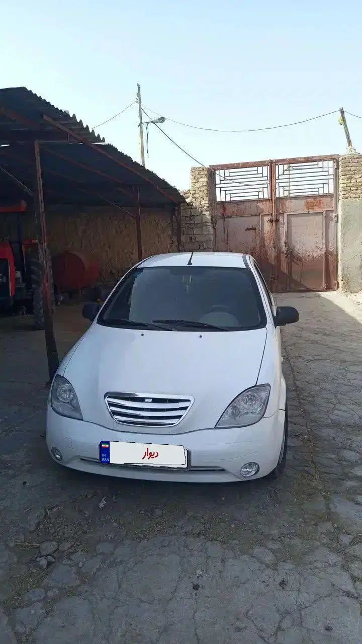 تیبا صندوق دار LX - 1392