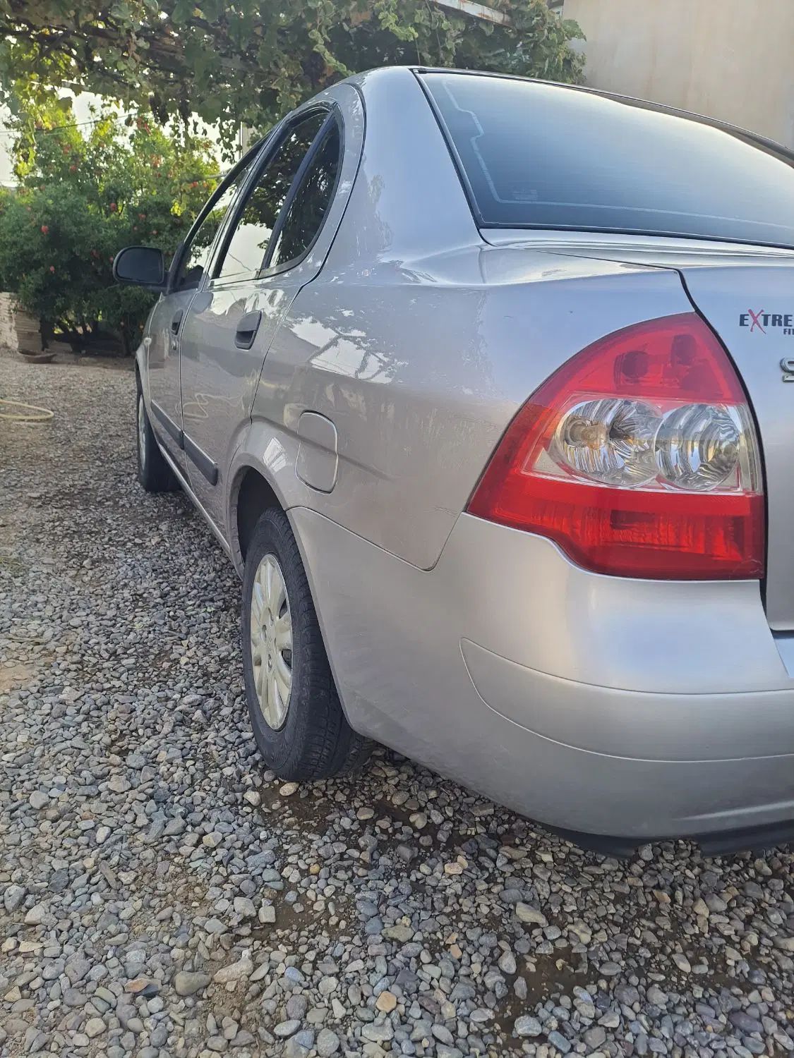 تیبا صندوق دار SX - 1391