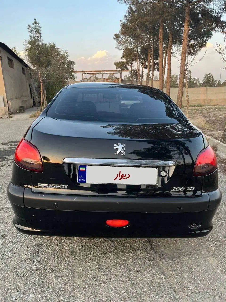 پژو ۲۰۶ صندوق دار v8 - 1395