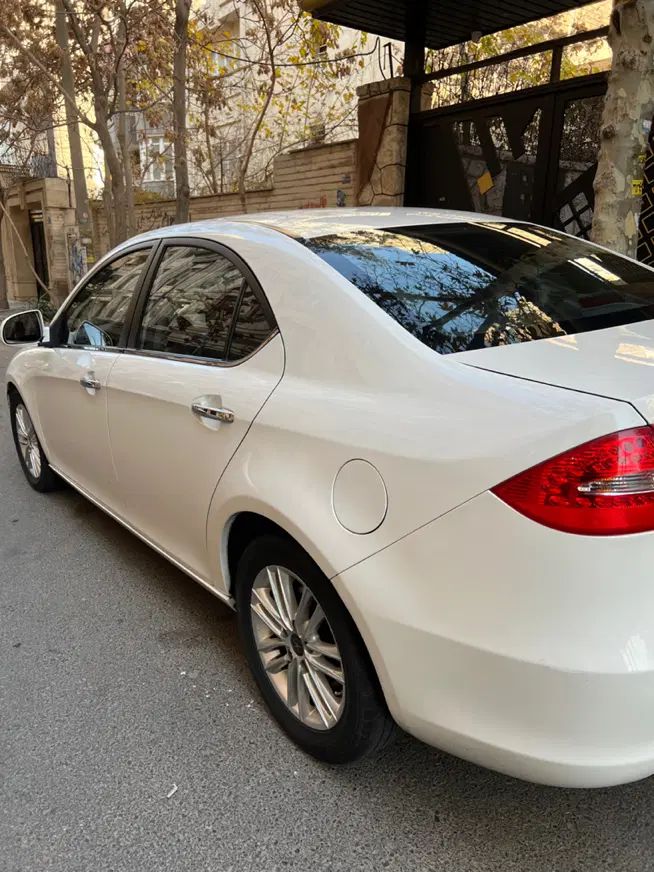 جک J5 اتوماتیک - 1393