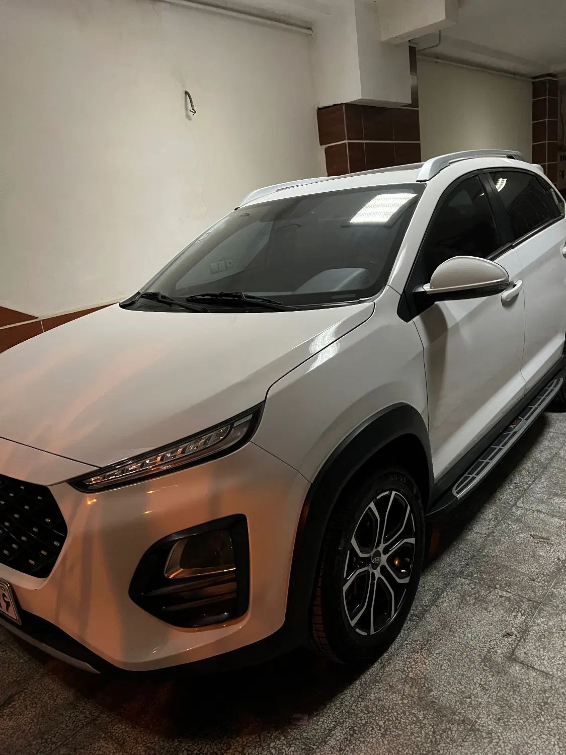 ام وی ام X22 پرو دنده‌ای - 1402