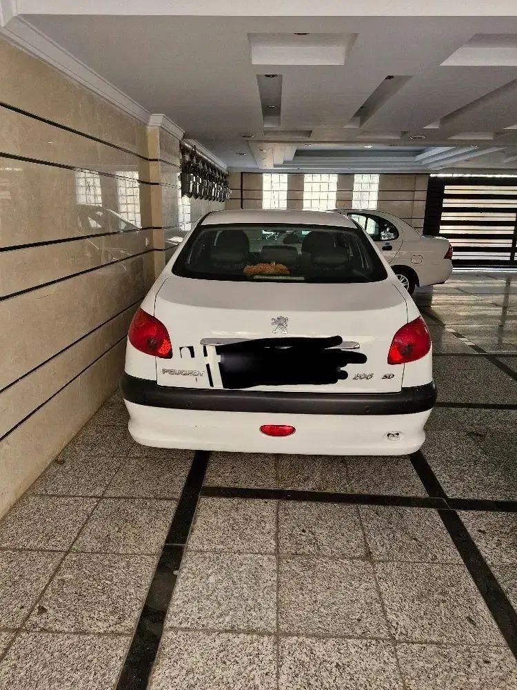 پژو ۲۰۶ صندوق دار v8 - 1398