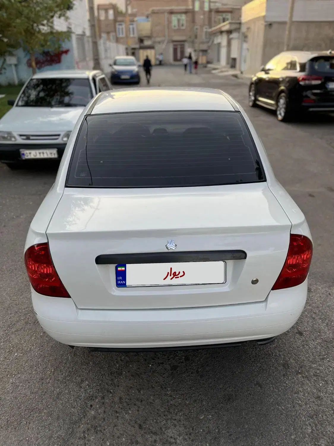 تیبا صندوق دار SX - 1400