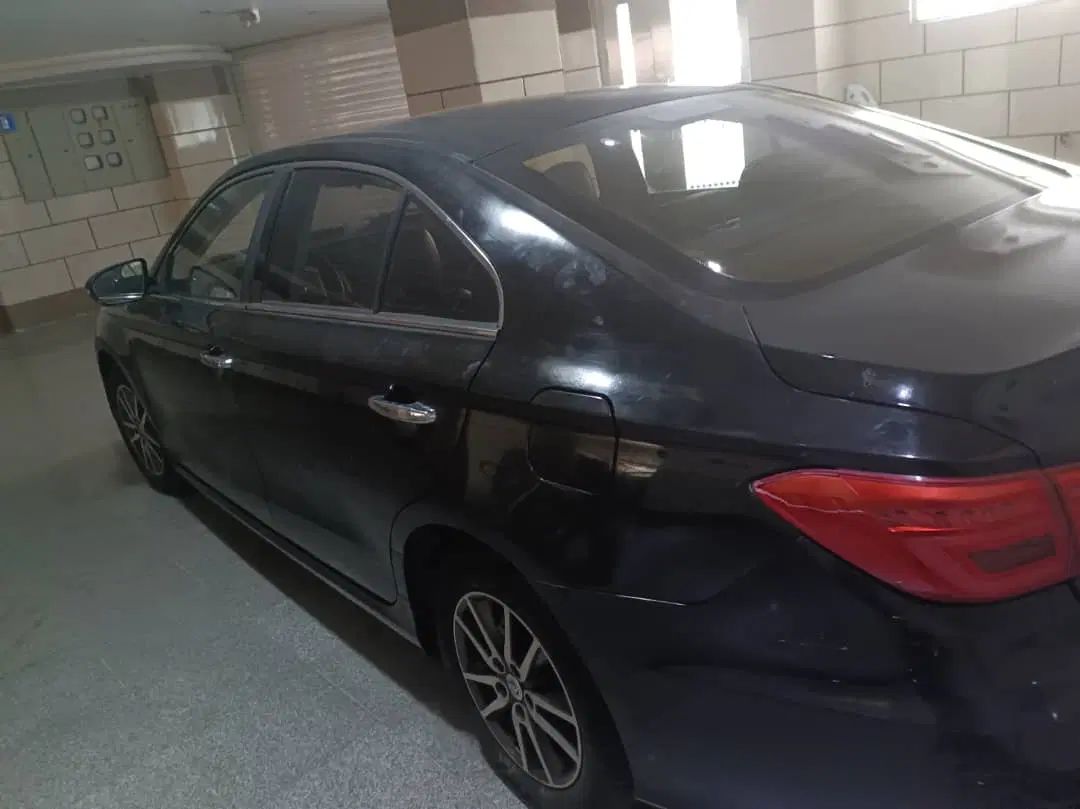 لیفان 820 اتوماتیک - 1395