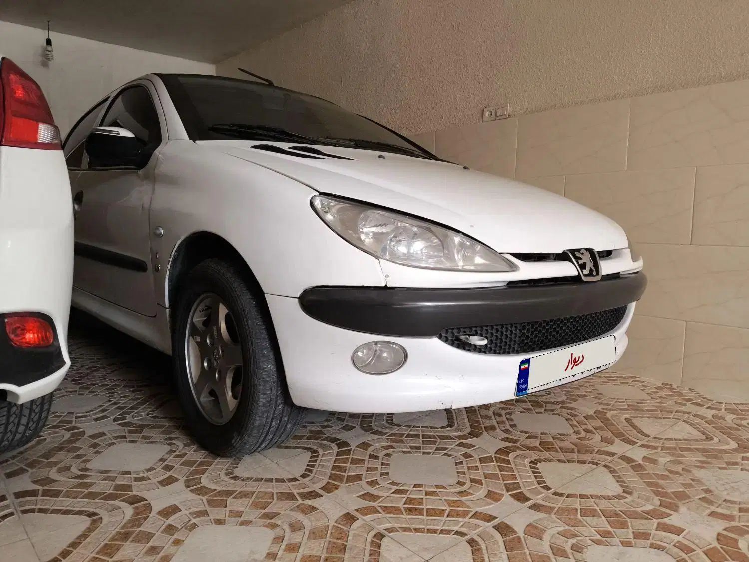 پژو ۲۰۶ صندوق دار v8 - 1396
