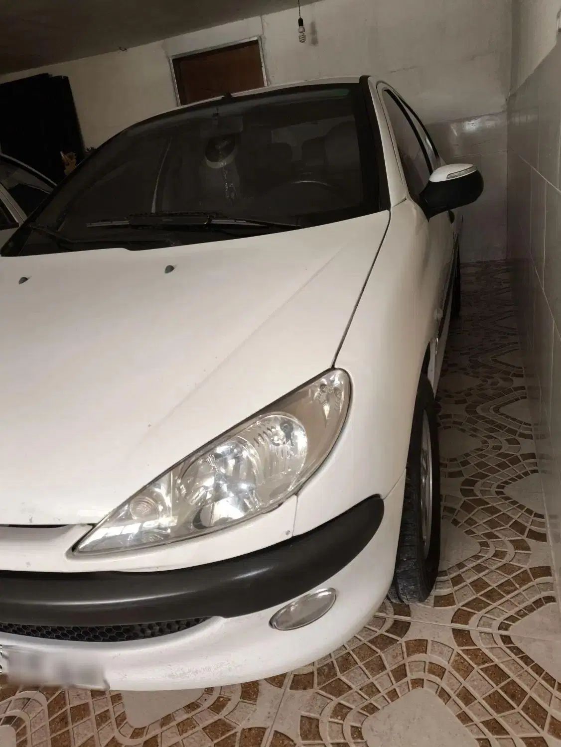 پژو ۲۰۶ صندوق دار v8 - 1396
