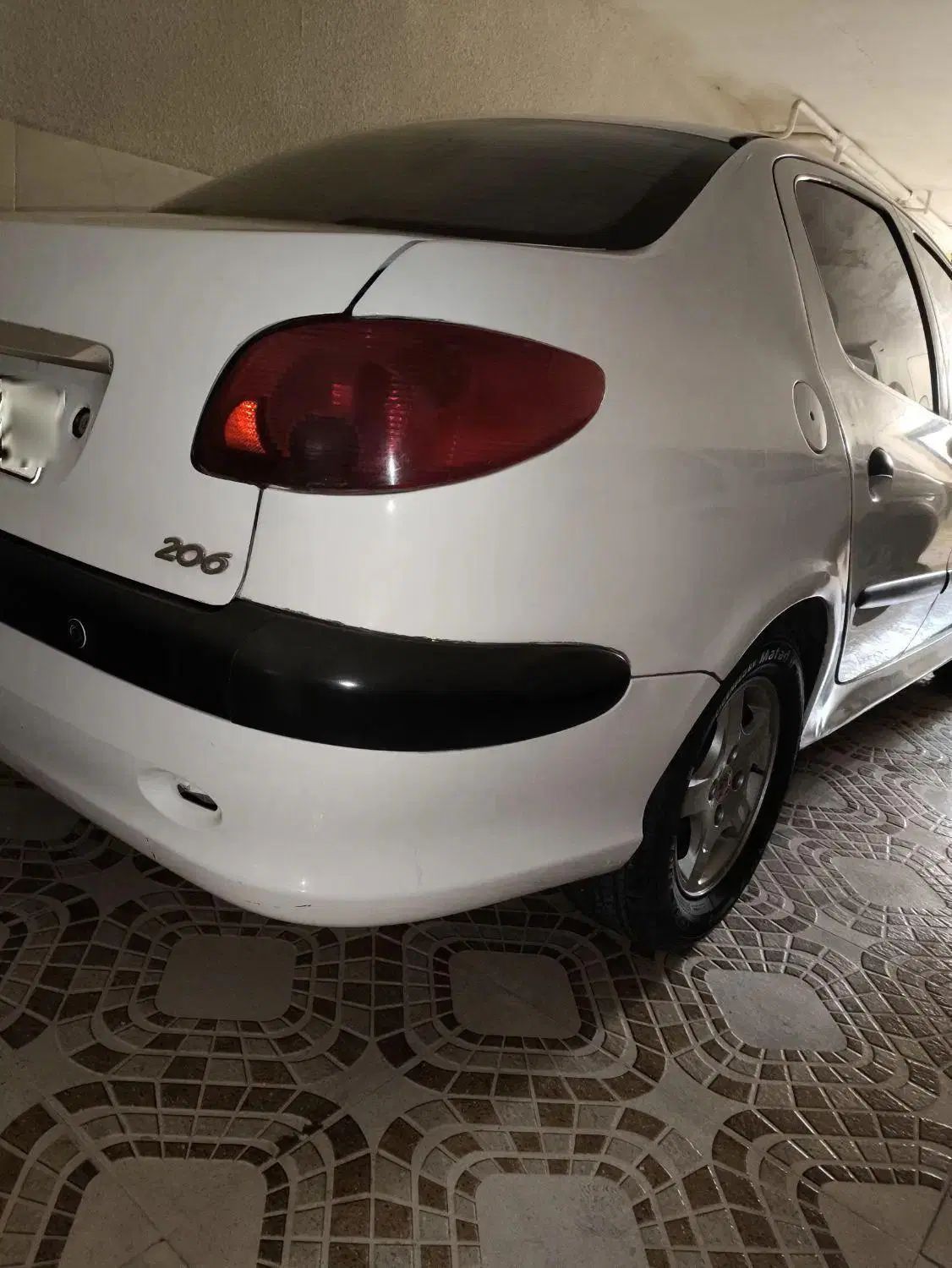 پژو ۲۰۶ صندوق دار v8 - 1396