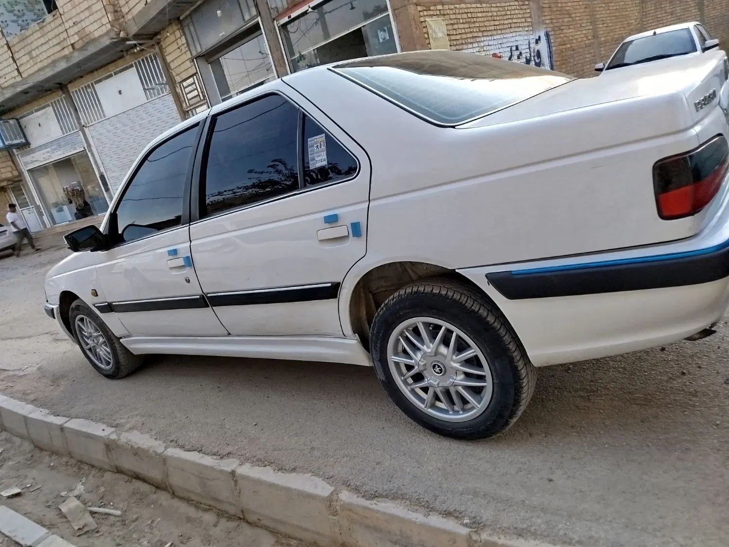 پژو پارس XU7ساده - 1390