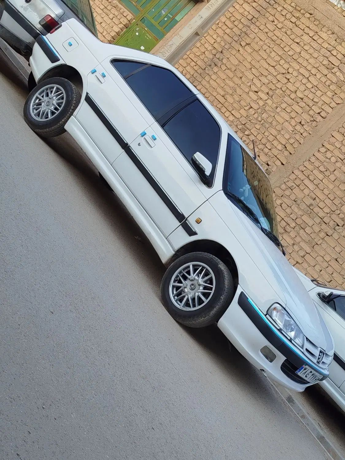 خودرو پژو، پارس آگهی ann_20104367