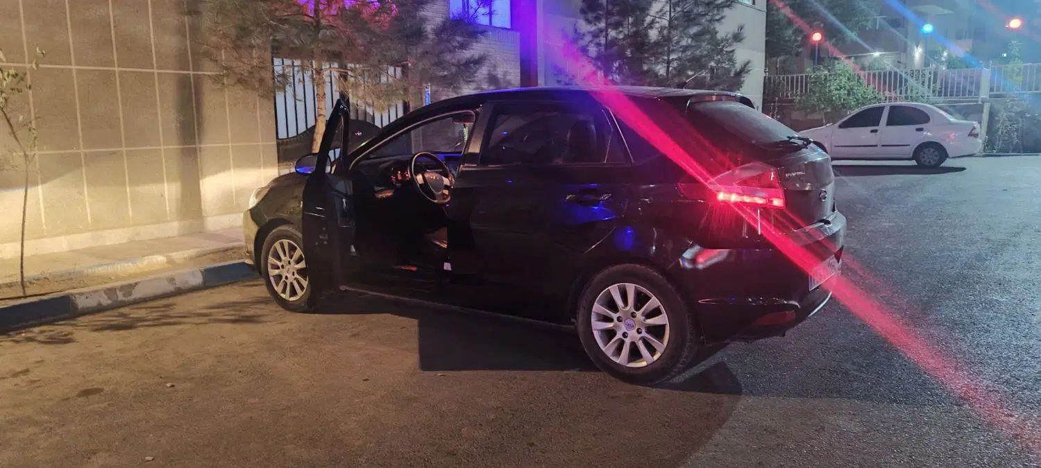 ام وی ام 315 هاچ بک اسپرت لاکچری - 1395