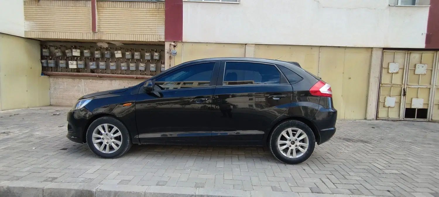 ام وی ام 315 هاچ بک اسپرت لاکچری - 1395