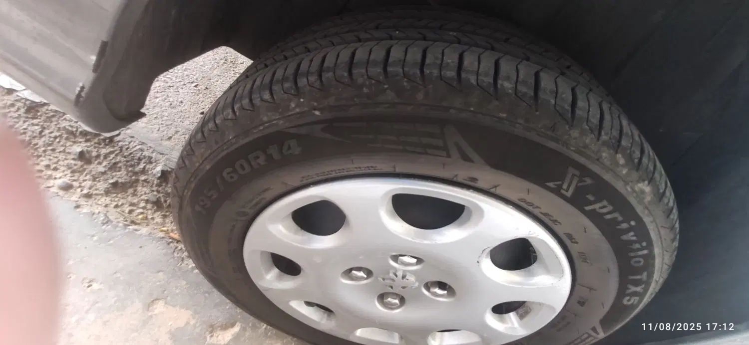 پژو ۲۰۶ صندوق دار v8 - 1391