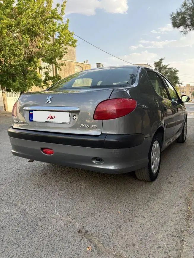 پژو ۲۰۶ صندوق دار v1 - 1388