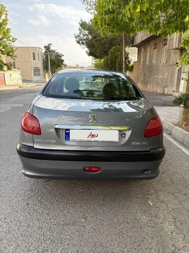 پژو ۲۰۶ صندوق دار v1 - 1388