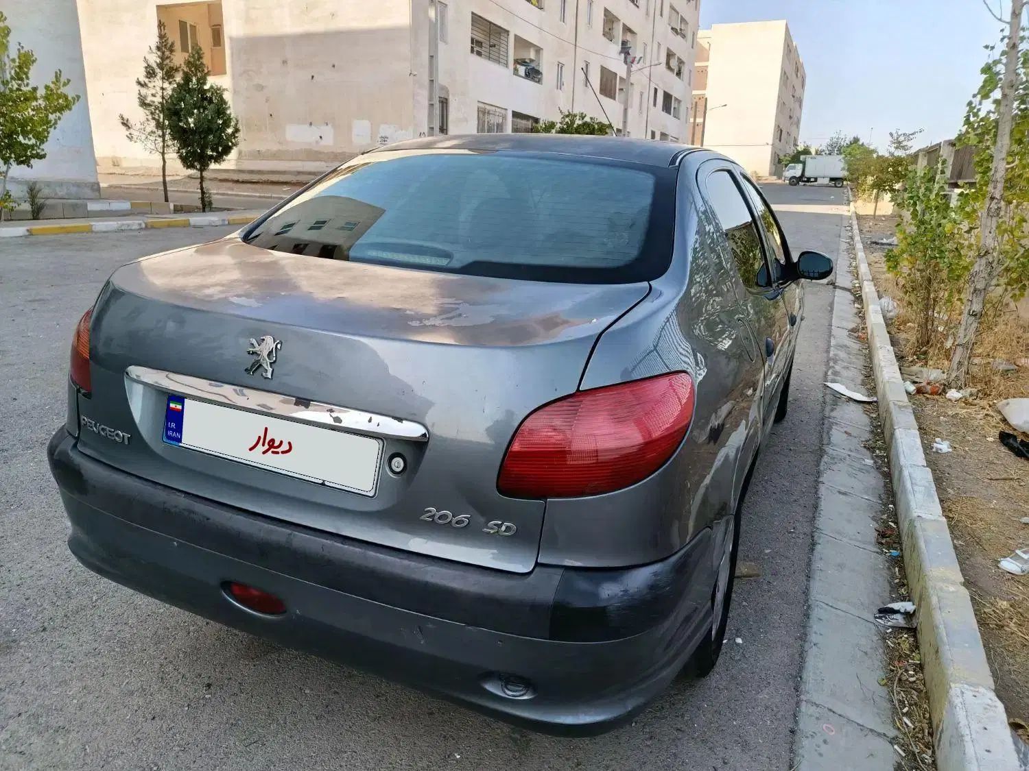 پژو ۲۰۶ صندوق دار v8 - 1387