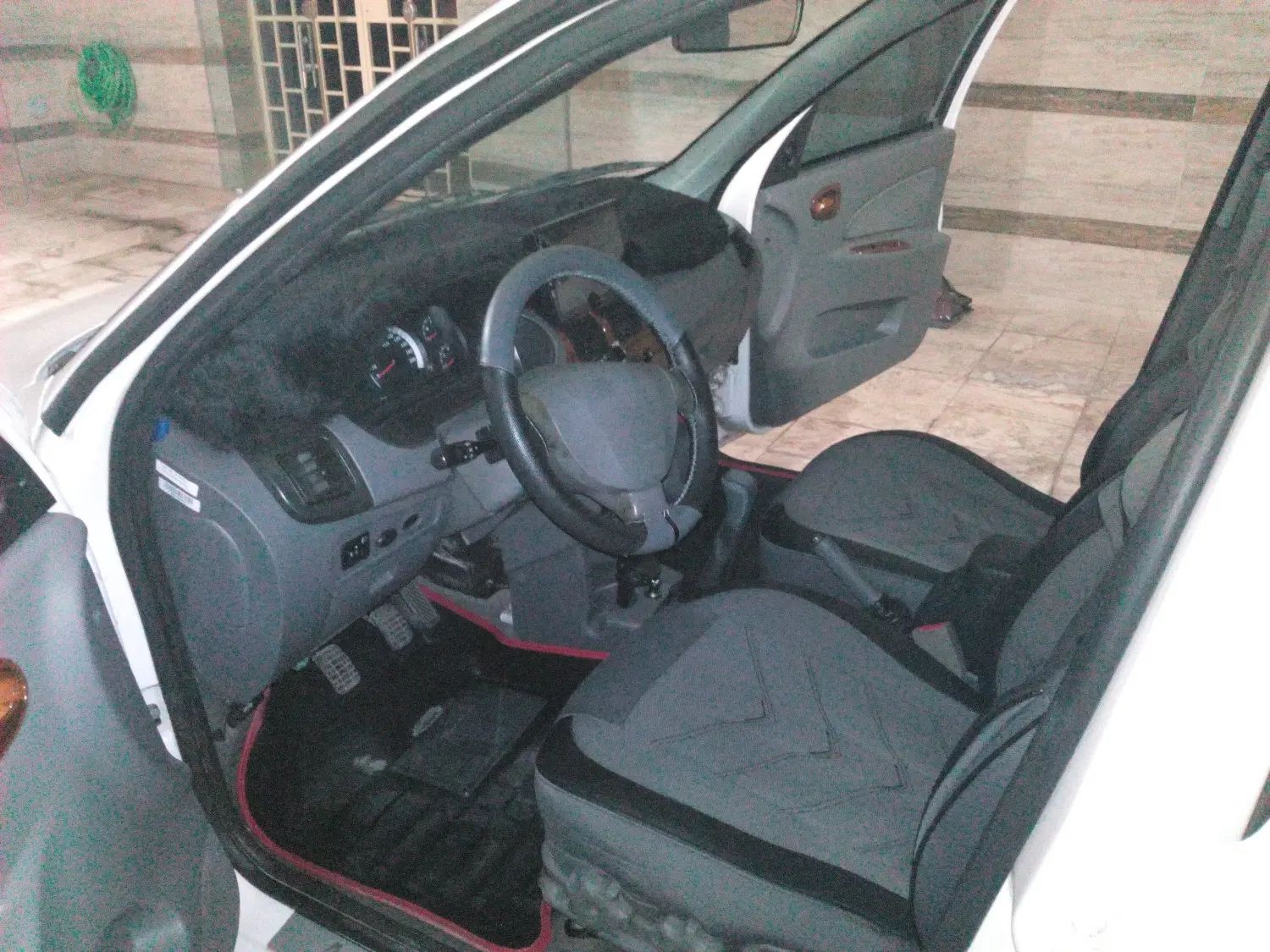 تیبا صندوق دار SX - 1395