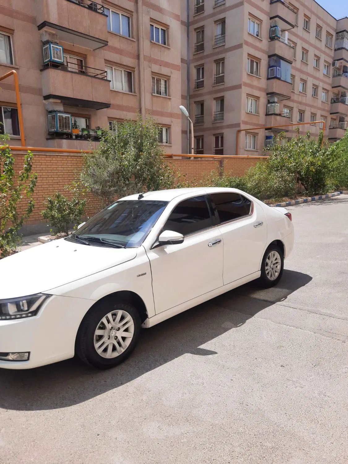 دنا پلاس تیپ ۲ سانروف ۴ ایربگ - 1398
