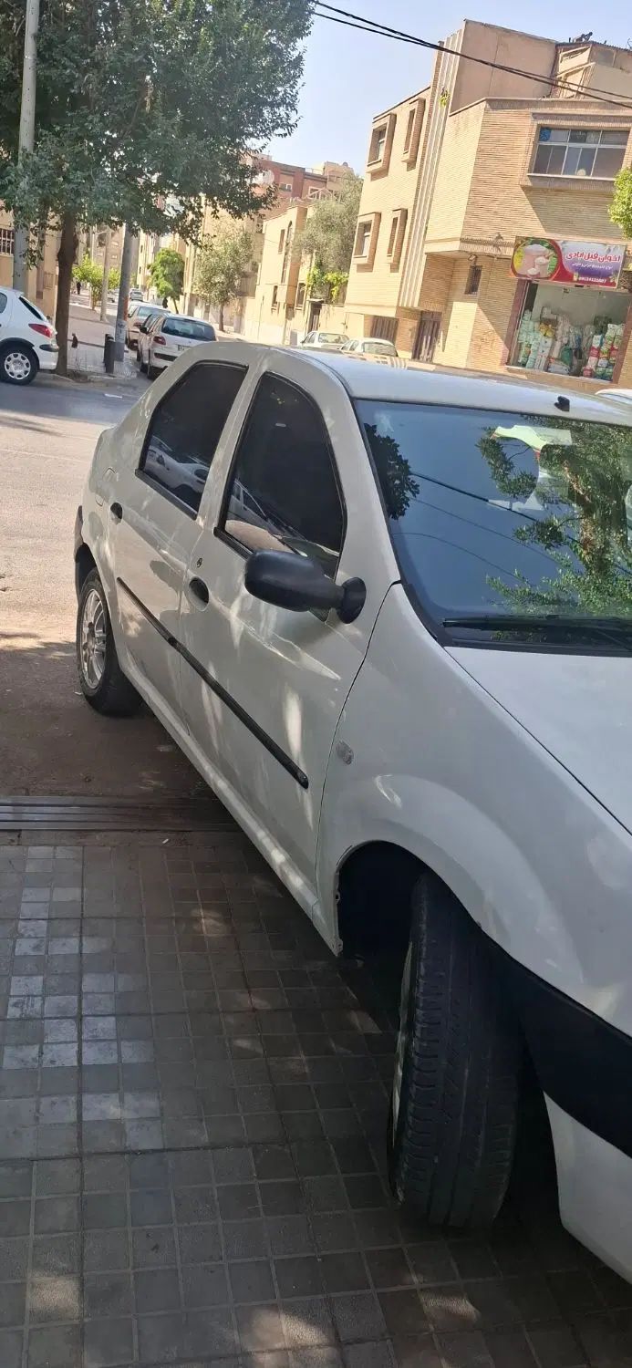 رنو تندر 90 E2 - 1391