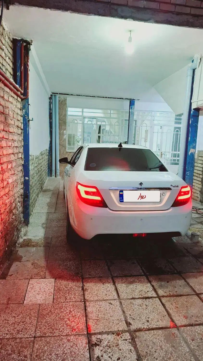 دنا پلاس توربو 6 دنده - 1402