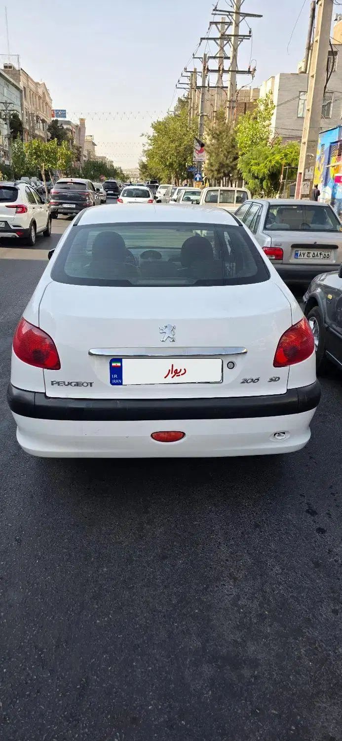 پژو ۲۰۶ صندوق دار v8 - 1398