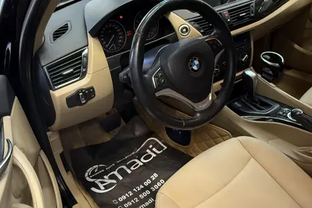 ب ام و X1 18 فول - 2014