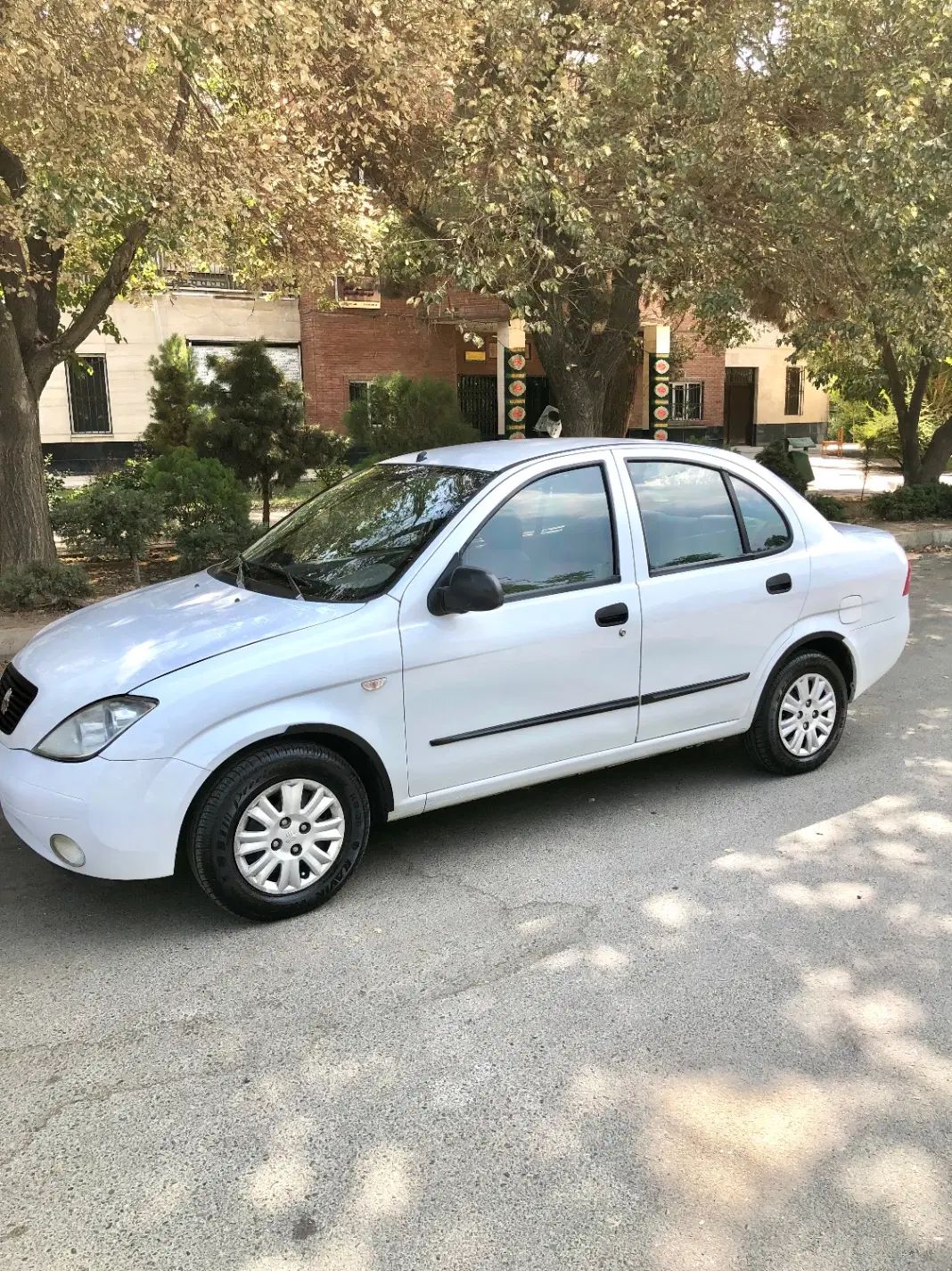 تیبا صندوق دار SX - 1396