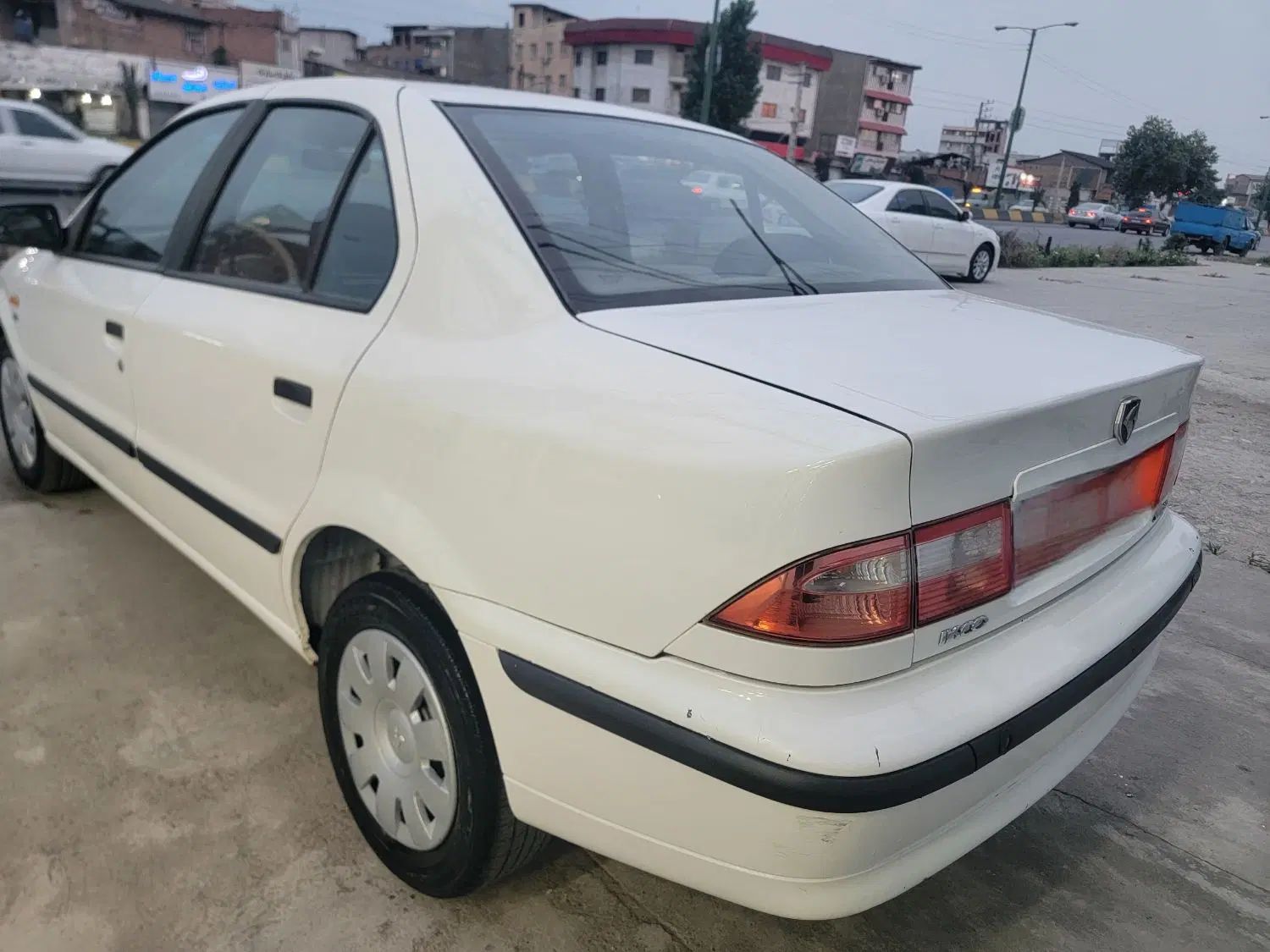 سمند LX XU7 - 1395