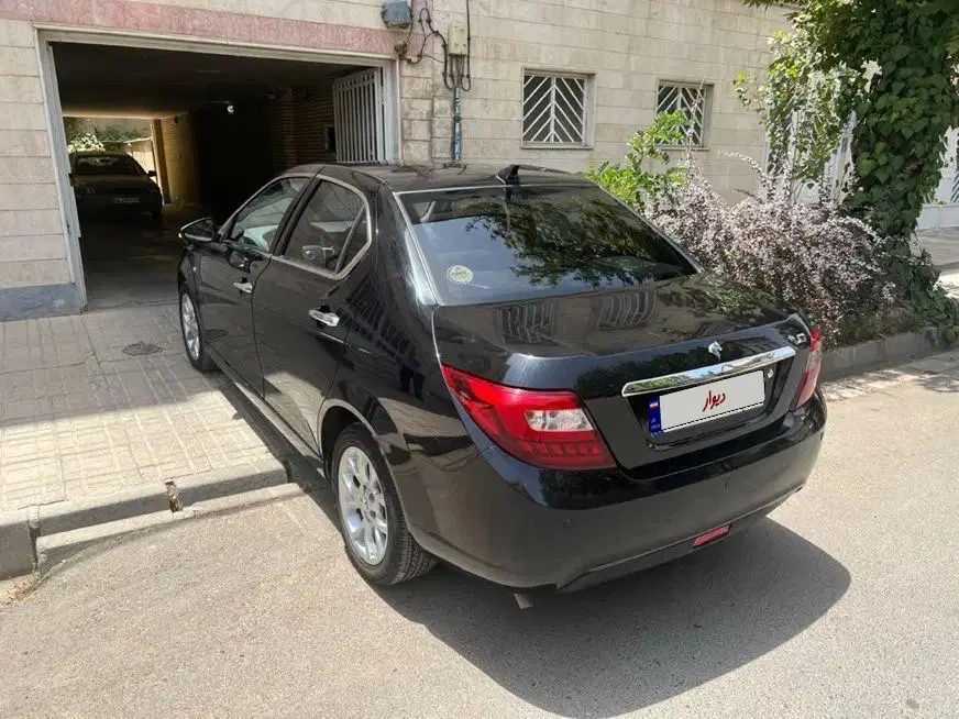 دنا پلاس توربو اتوماتیک - 1401