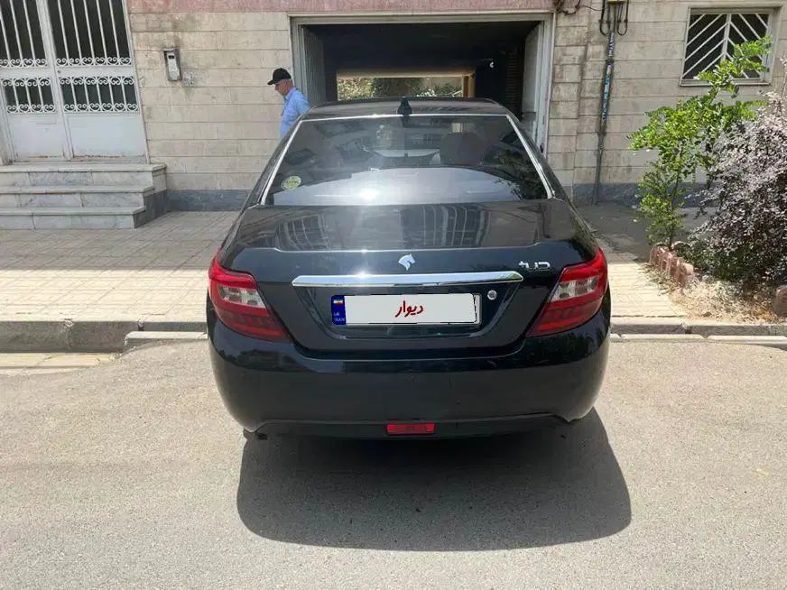دنا پلاس توربو اتوماتیک - 1401