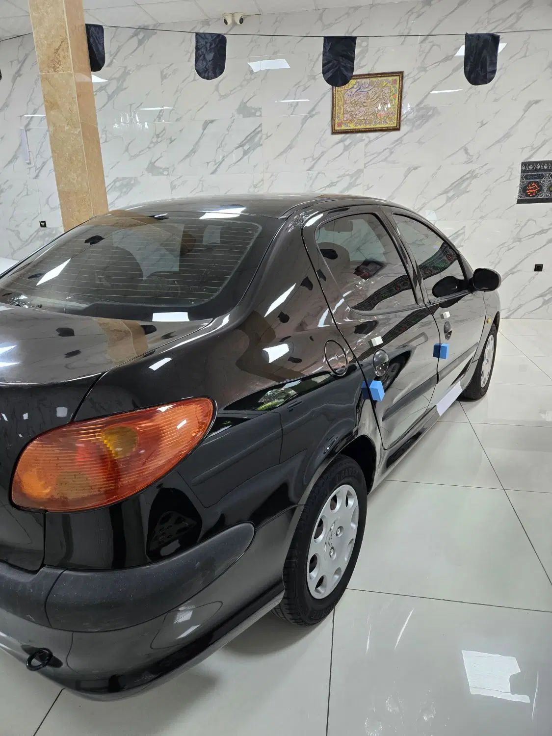 پژو ۲۰۶ صندوق دار v8 - 1393