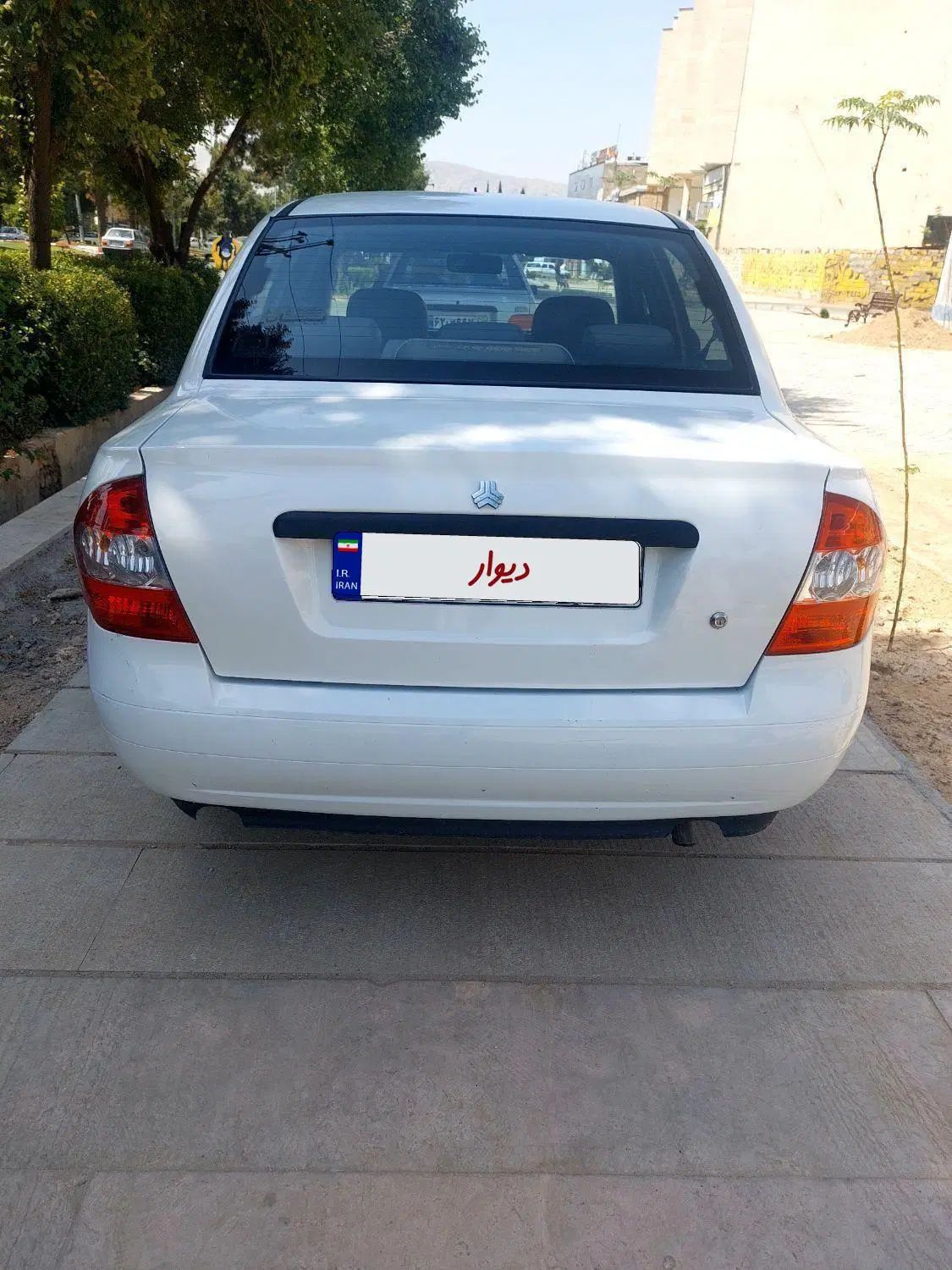 تیبا صندوق دار SX - 1400