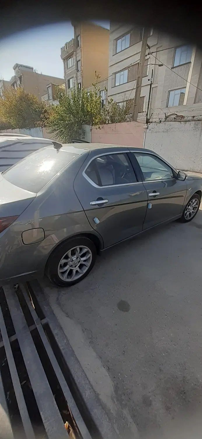 دنا پلاس توربو اتوماتیک - 1402