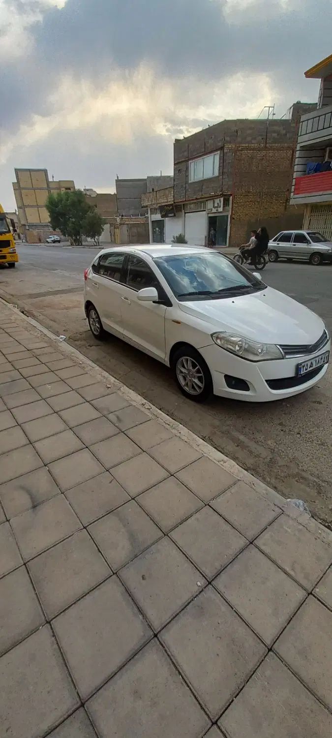 ام وی ام 315 هاچ بک ساده دنده ای - 1393