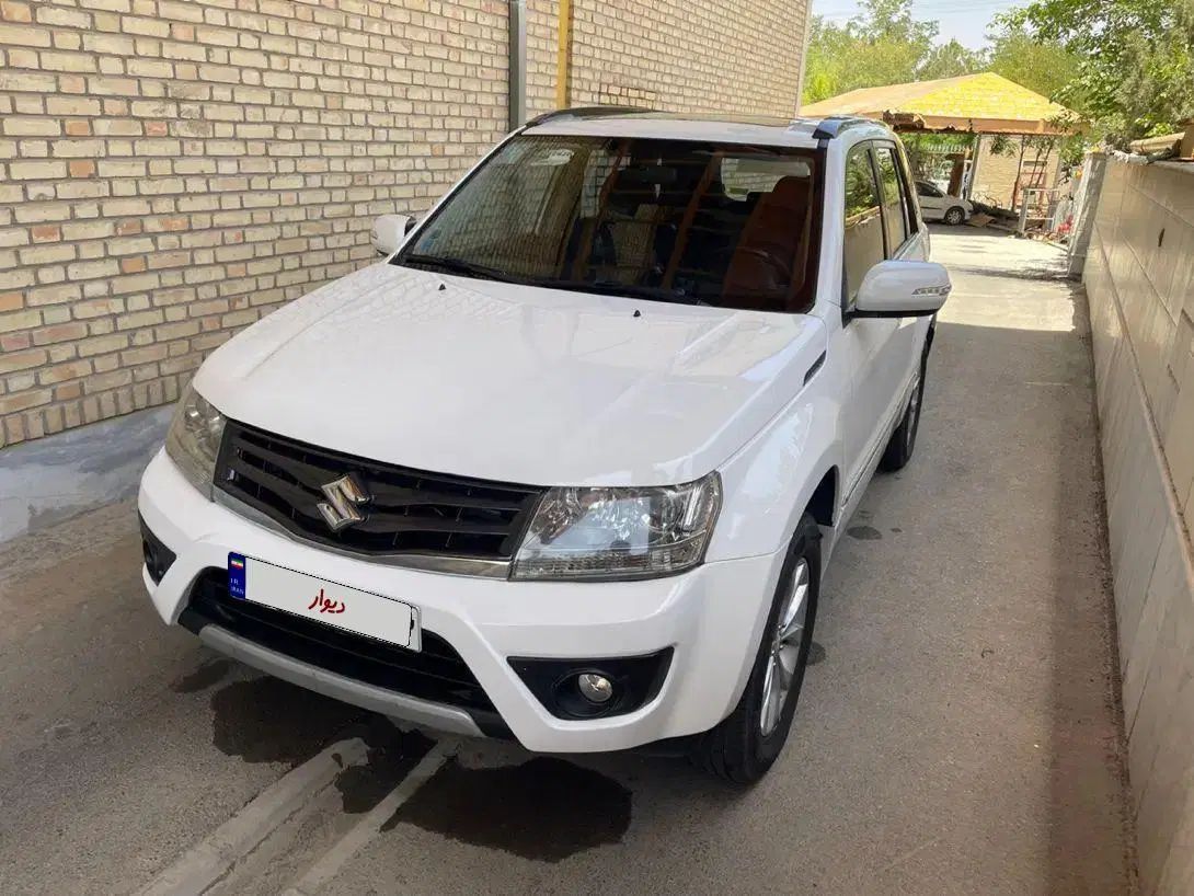 سوزوکی ویتارا ایران خودرو 2400 اتوماتیک - 1396