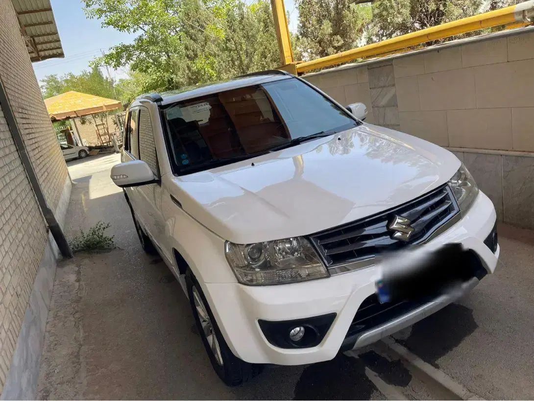 سوزوکی ویتارا ایران خودرو 2400 اتوماتیک - 1396