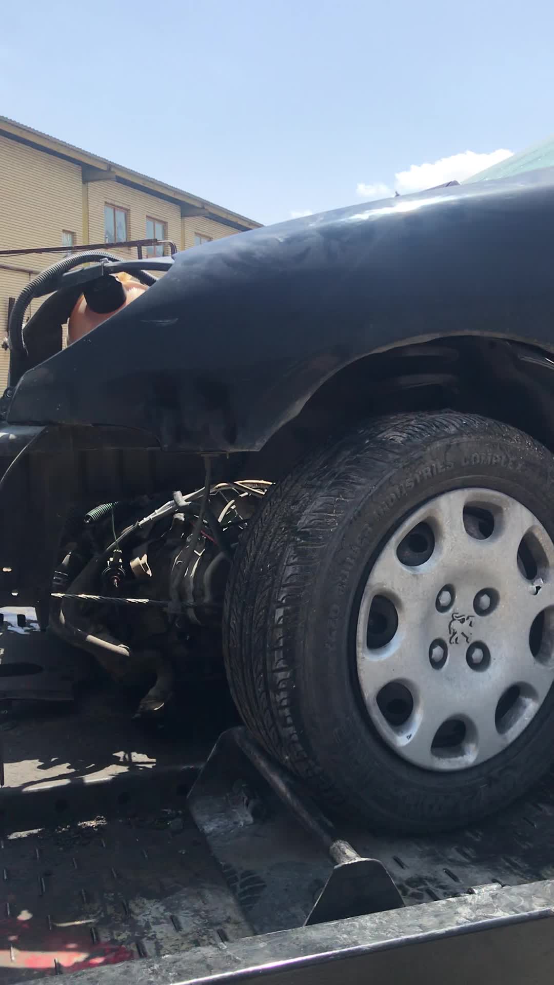 پژو ۲۰۶ صندوق دار v8 - 1397
