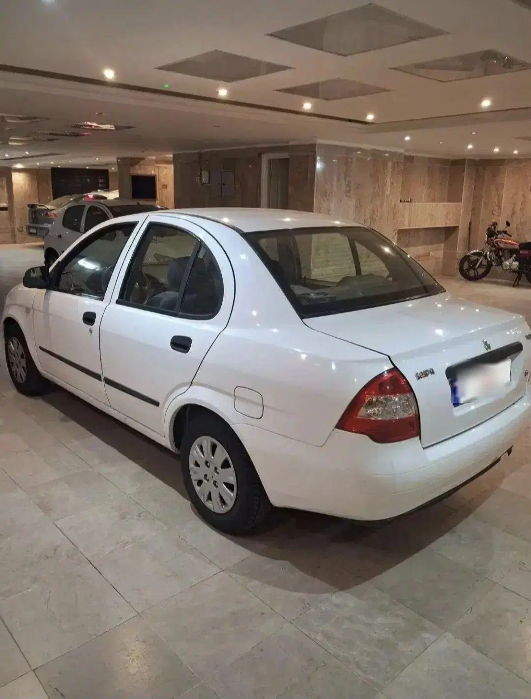 تیبا صندوق دار SX - 1399