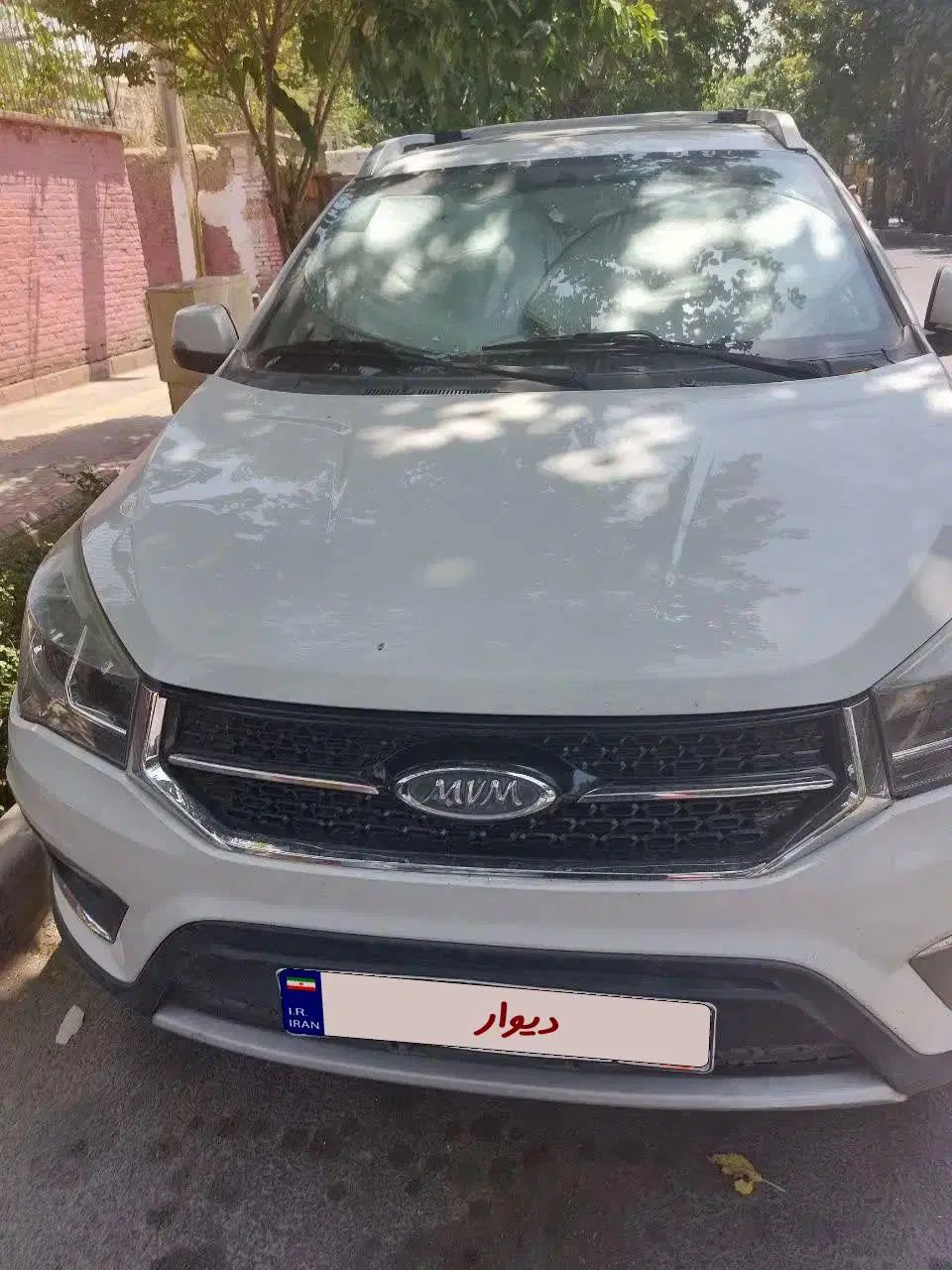 ام وی ام X22 دنده‌ای لاکچری - 1397