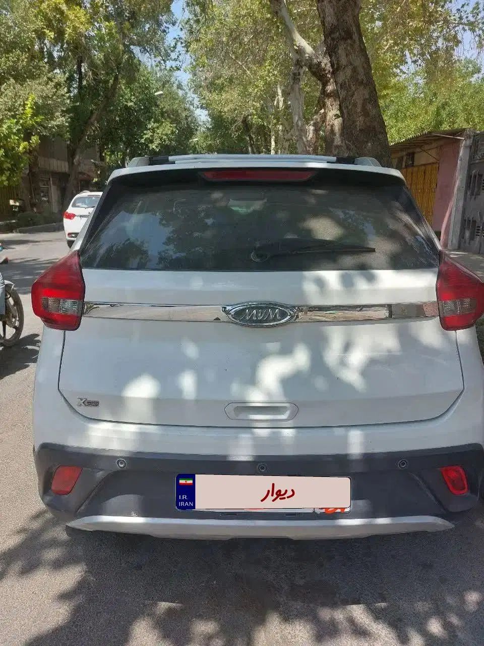 ام وی ام X22 دنده‌ای لاکچری - 1397