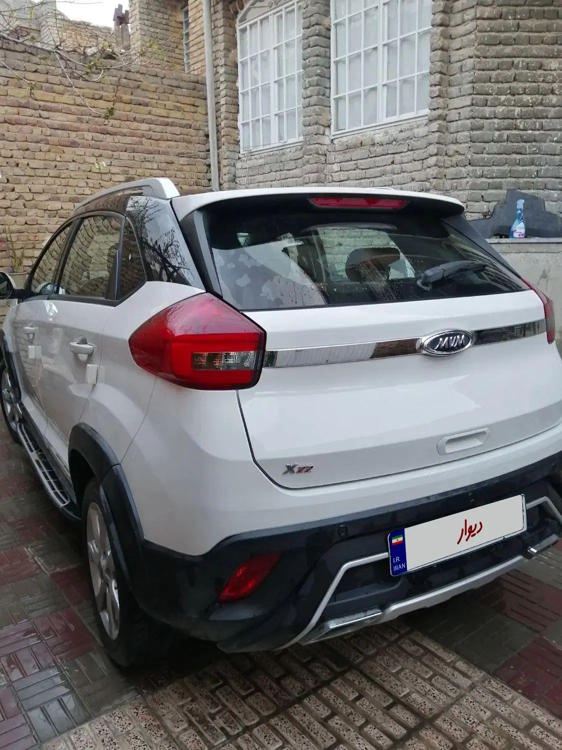 ام وی ام X22 دنده‌ای لاکچری - 1399
