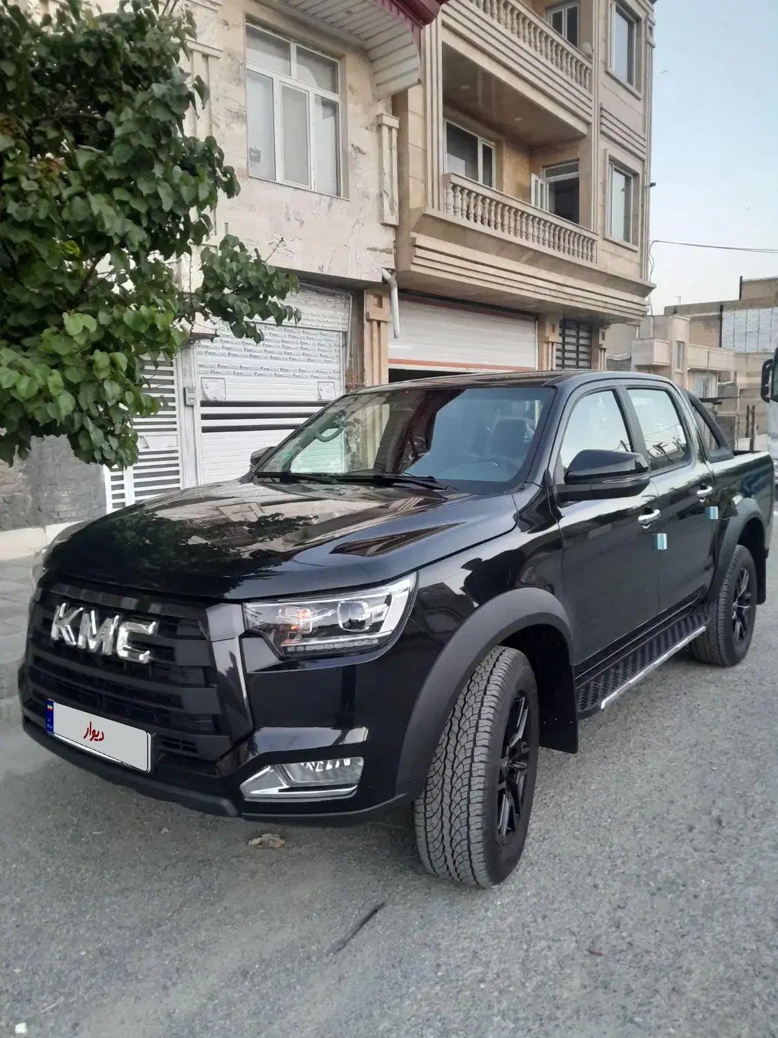 خودرو کی ام سی، T8 آگهی ann_20115334