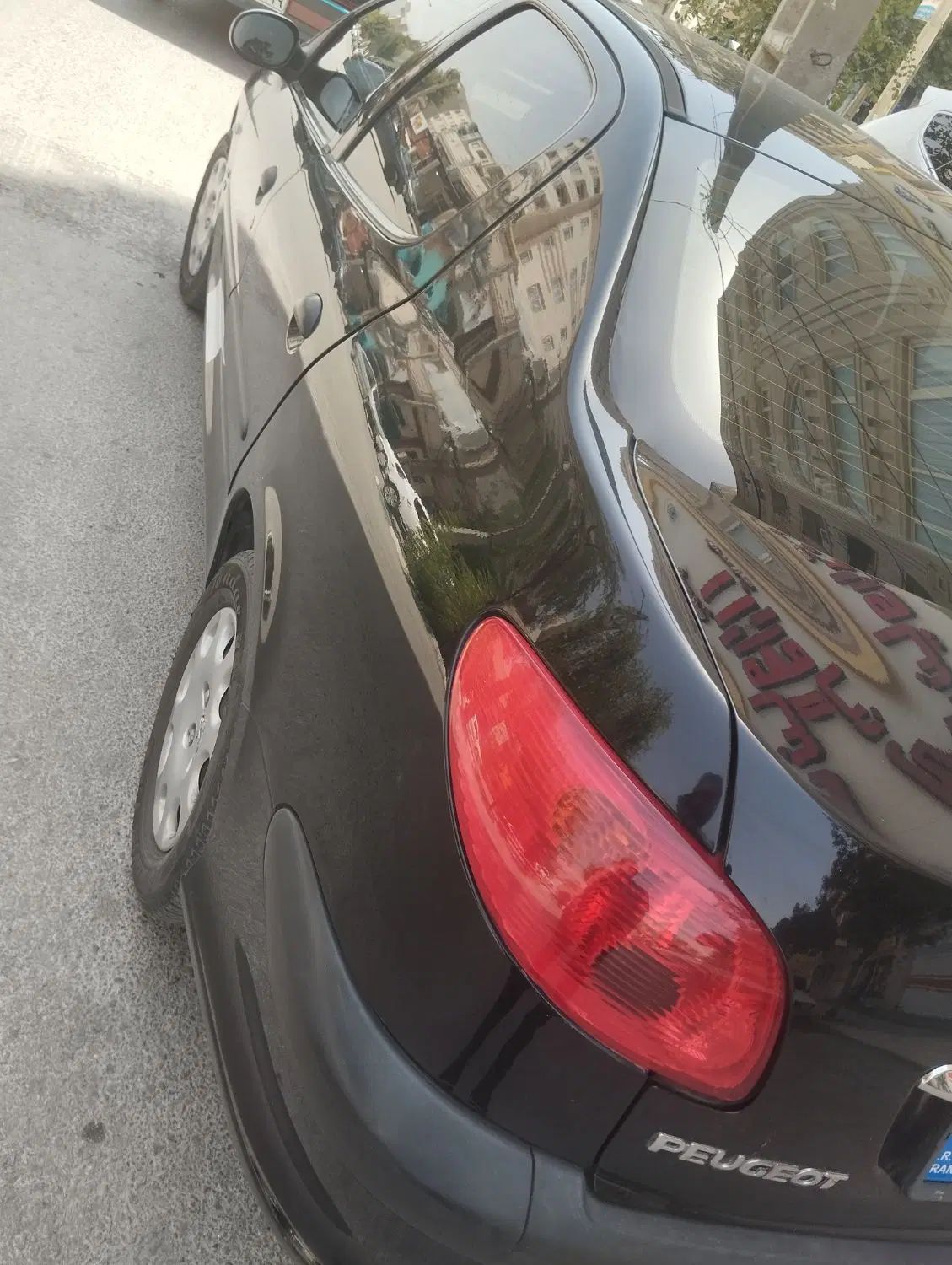 پژو ۲۰۶ صندوق دار v8 - 1394