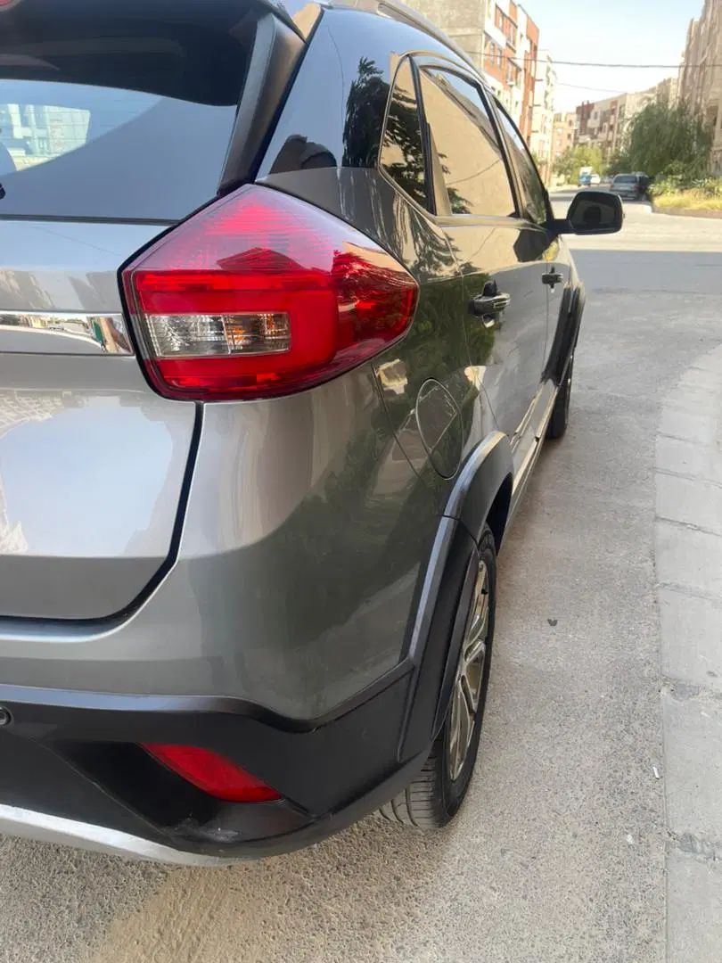 ام وی ام X22 اتوماتیک لاکچری - 1396