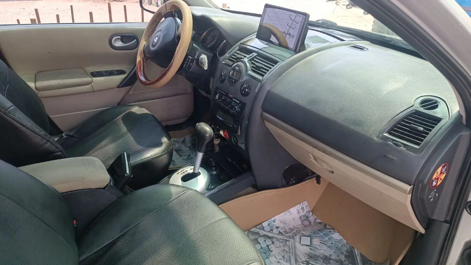 رنو مگان وارداتی اتوماتیک 2000 - 2009